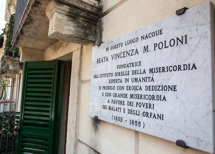Hotel Aurelia Luxury - Piazza delle Erbe Verona